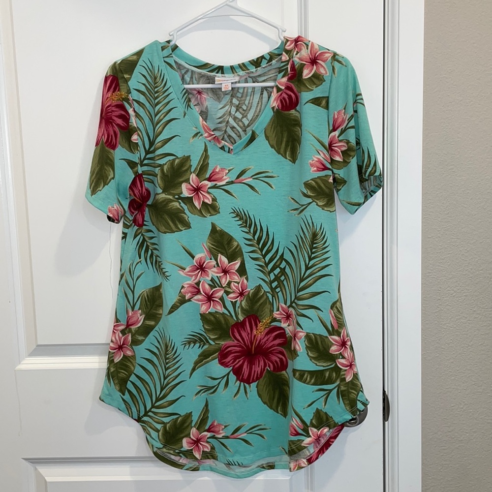 LuLaRoe Tropical Print Tee